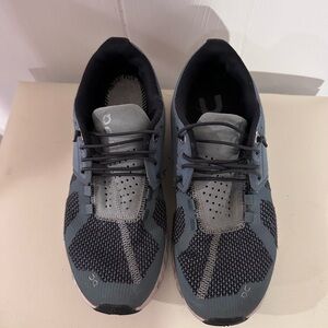 On Running Cloud women's Grey Athletic Sneakers